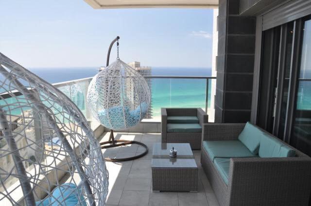 Panorama Apartment " City Garden " بات يام المظهر الخارجي الصورة