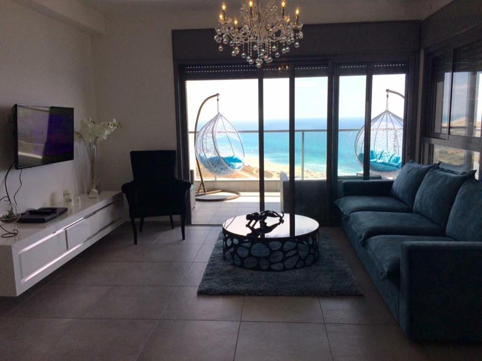 Panorama Apartment " City Garden " بات يام المظهر الخارجي الصورة