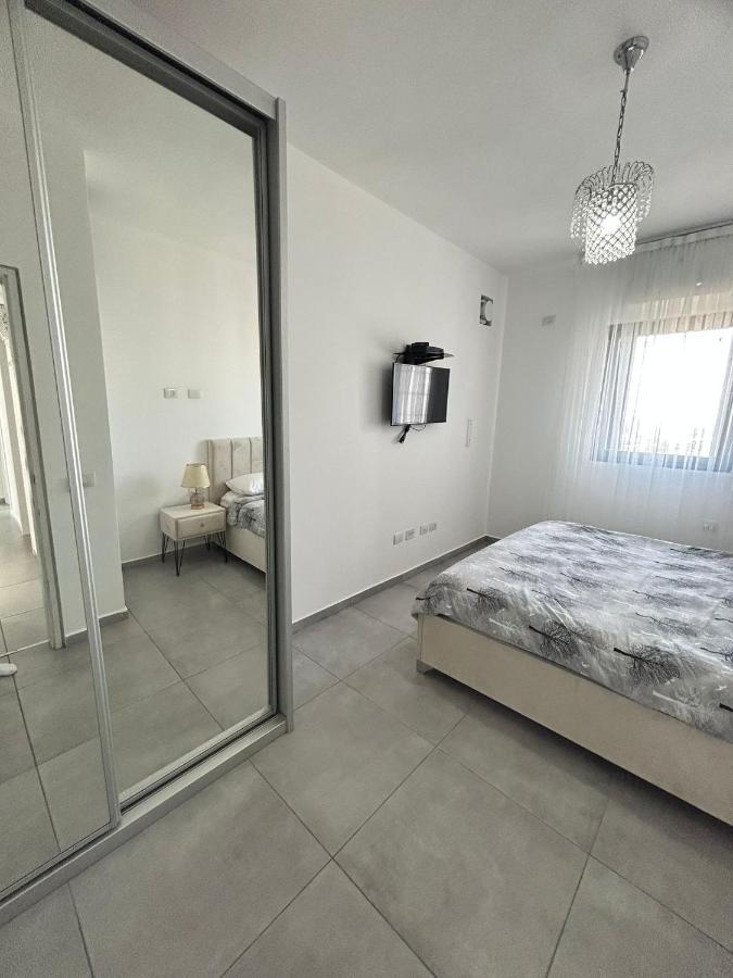 Panorama Apartment " City Garden " بات يام المظهر الخارجي الصورة