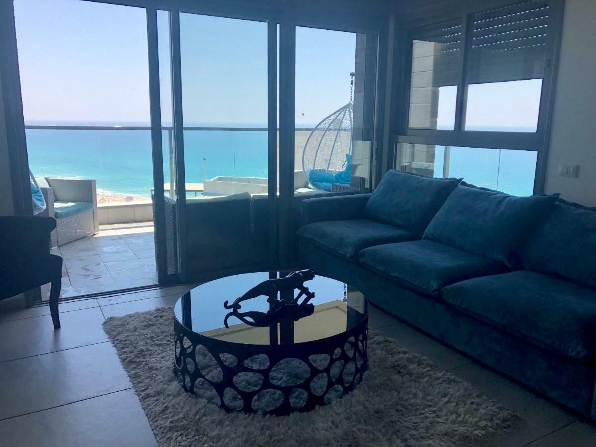 Panorama Apartment " City Garden " بات يام المظهر الخارجي الصورة