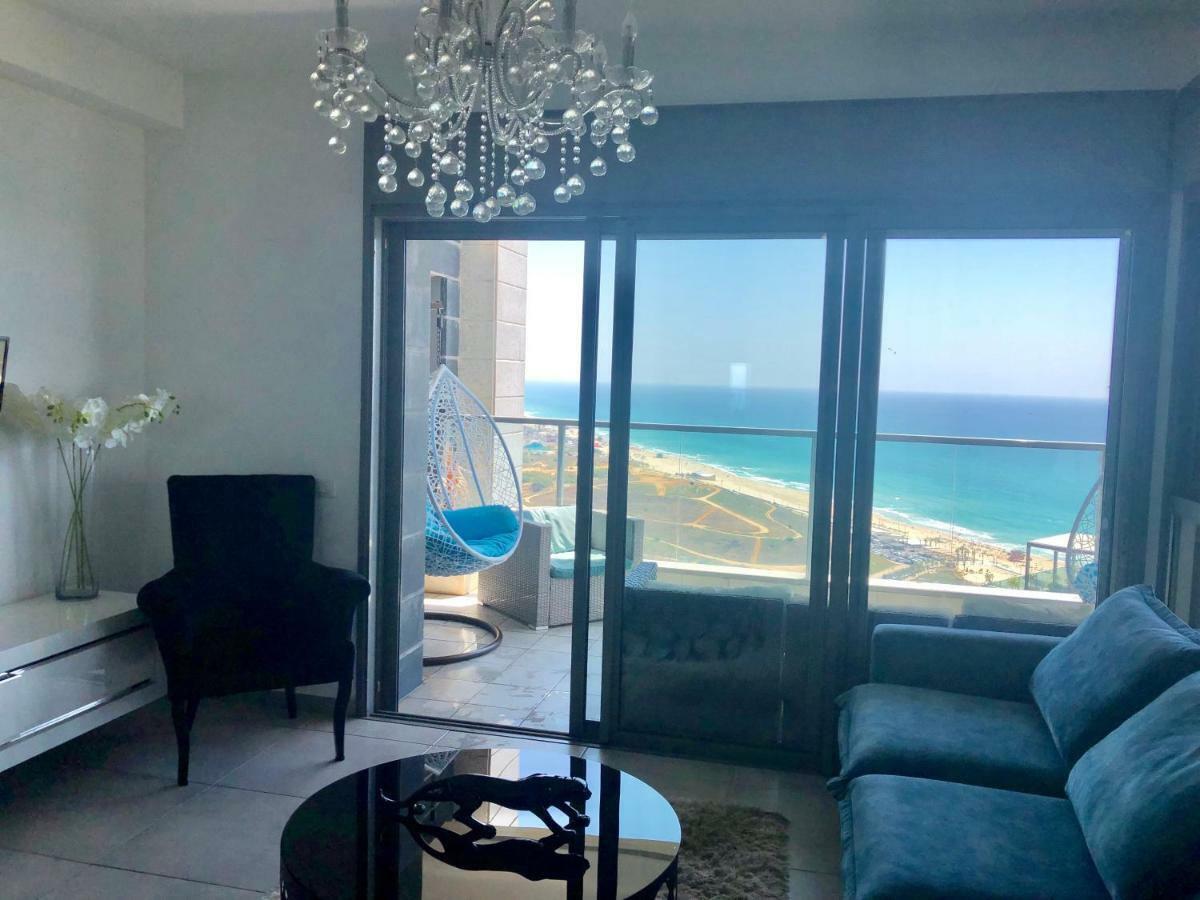 Panorama Apartment " City Garden " بات يام المظهر الخارجي الصورة